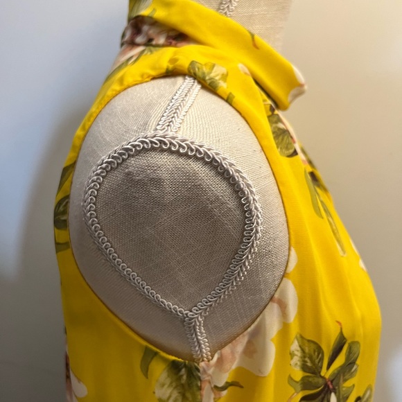 Taylor Floral Halter Dress - Picture 7 of 9